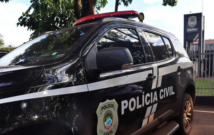 Atirador dispara em veículo com cinco pessoas e polícia investiga ‘guerra’ entre grupos rivais