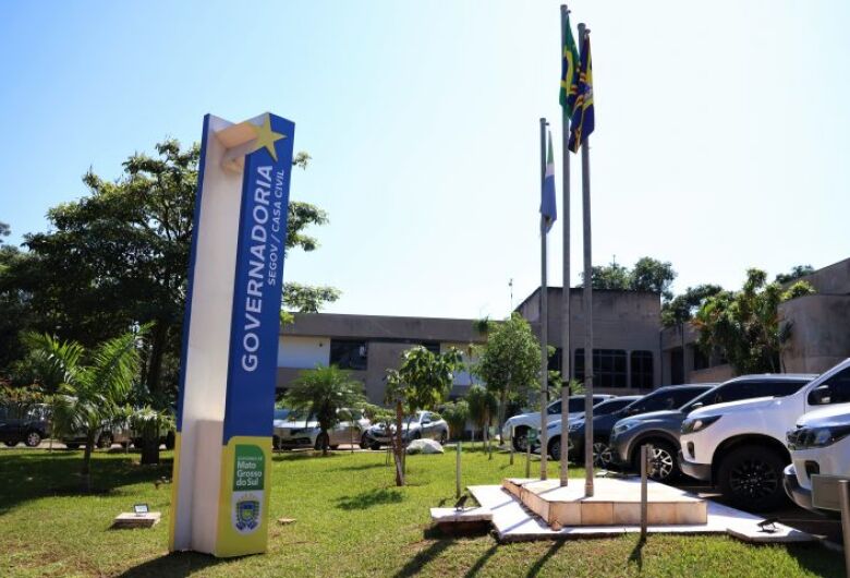 Horas extras, diárias e mobiliário; veja cortes determinados pelo Governo em decreto