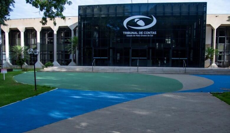 Tribunal de Contas vê falhas e suspende licitação de R$ 11 milhões para combustíveis
