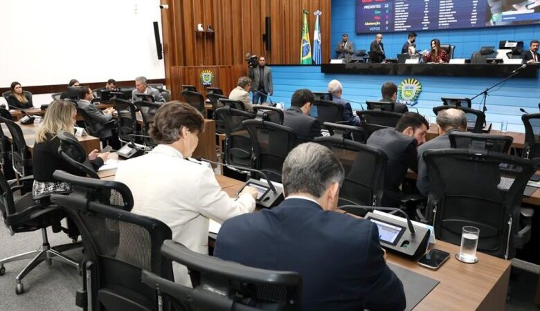 Projetos que incluem alterações sobre entregas e benefícios fiscais serão votados hoje