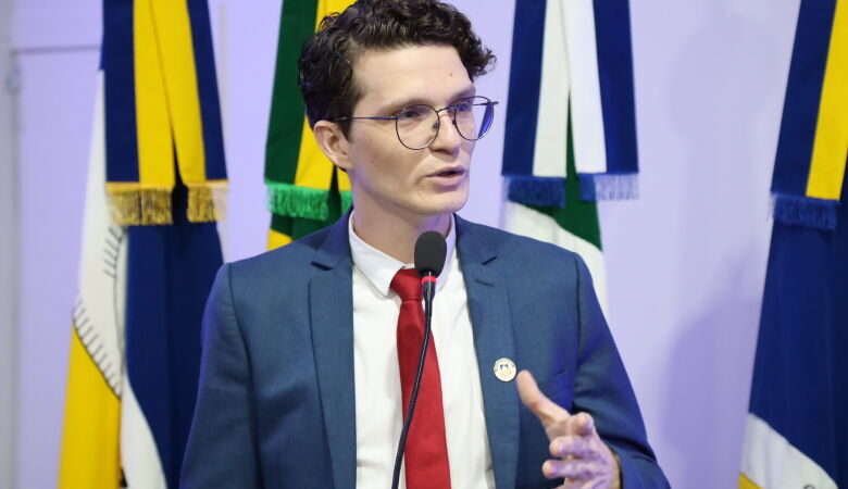 Franklin apresenta propostas para combater assédio no serviço público