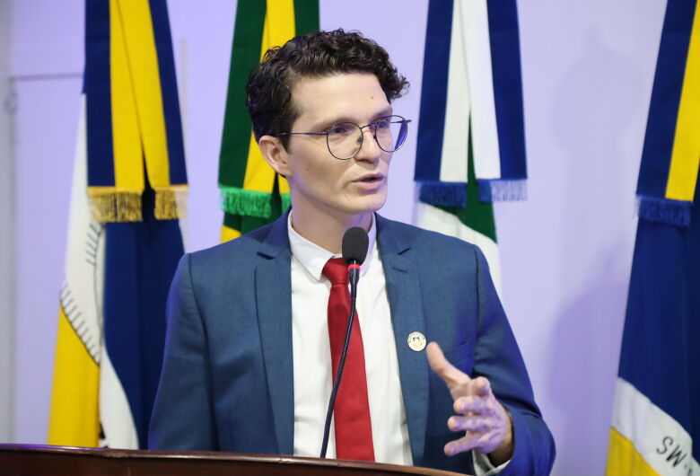 Franklin apresenta propostas para combater assédio no serviço público