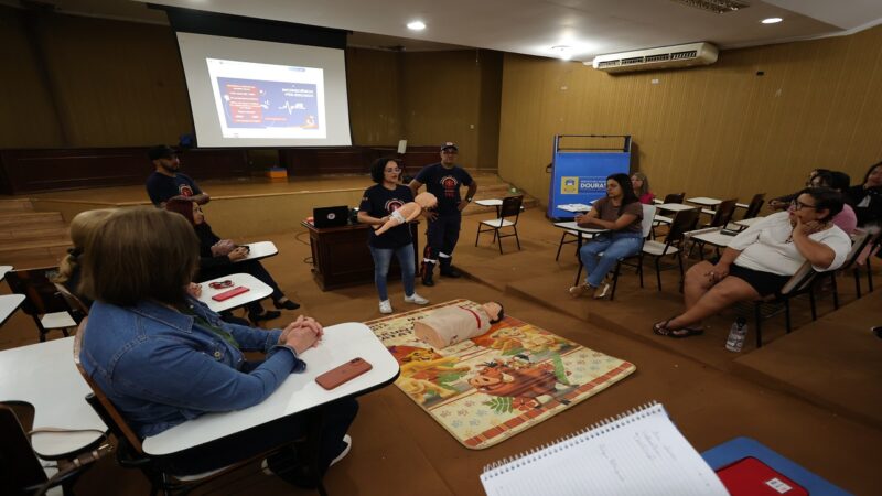 Prefeitura e Samu capacitam educadores da rede municipal para primeiros socorros