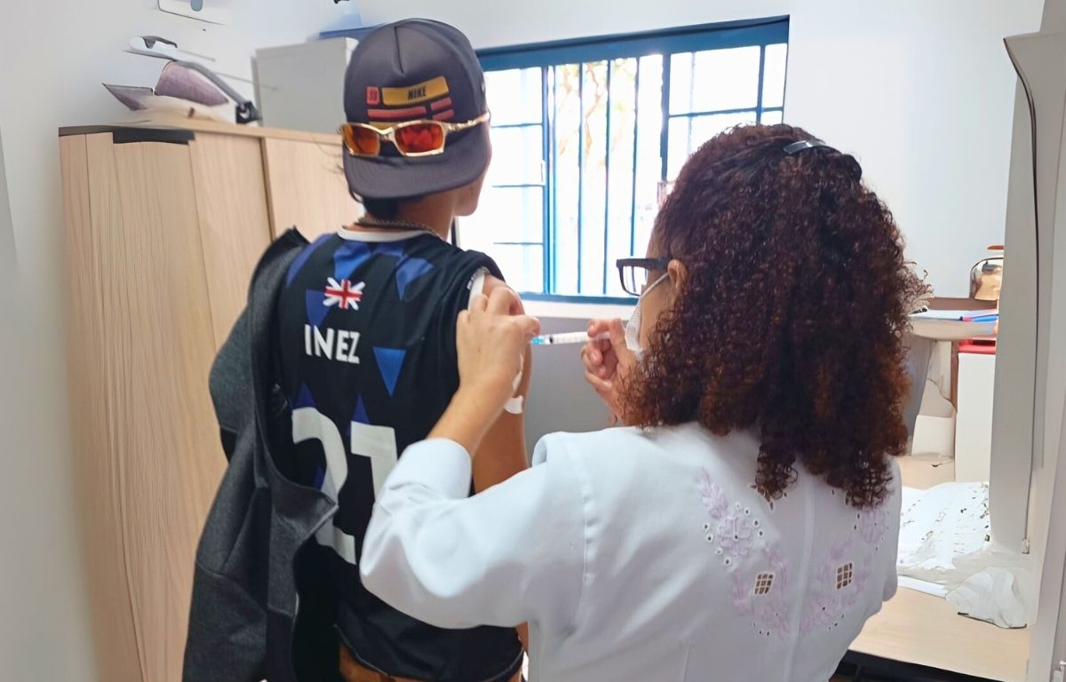 Casos de câncer do colo do útero aumentam e prefeitura reforça importância da vacina contra HPV