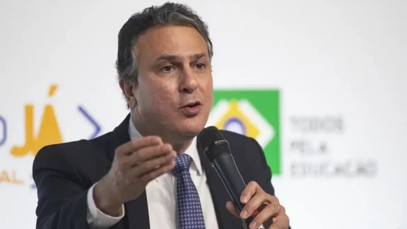 Camilo Santana desembarca em Dourados e inaugura novo prédio da UFGD