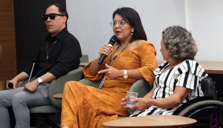 Detran/MS une especialistas em evento sobre trânsito inclusivo