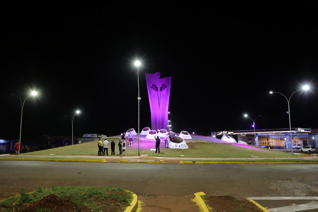 Prefeitura revitaliza Monumento ao Colono e instala iluminação especial com LED