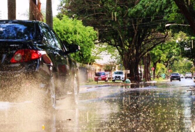 Dourados entra em alerta de tempestade com ventos que podem chegar a 60km/h