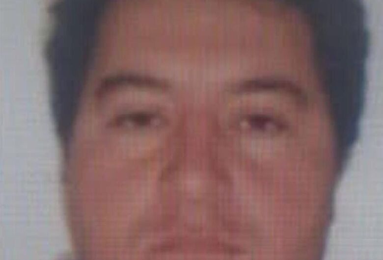 Corpo encontrado em porta-malas era de paraguaio de 44 anos