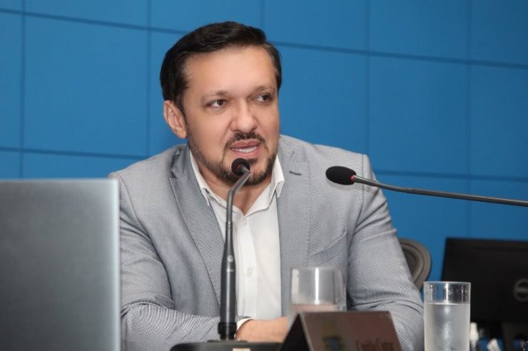 Projeto de lei quer instituir em MS campanha ‘Outubrinho Rosa’, voltada às meninas de até 16 anos