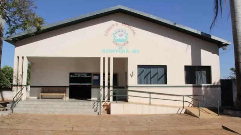 Câmara muda Lei Orgânica de Batayporã para dar 13º a prefeito, vice e vereadores