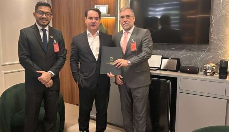 Câmara realiza Conferências com desembargador Ary Raghiant