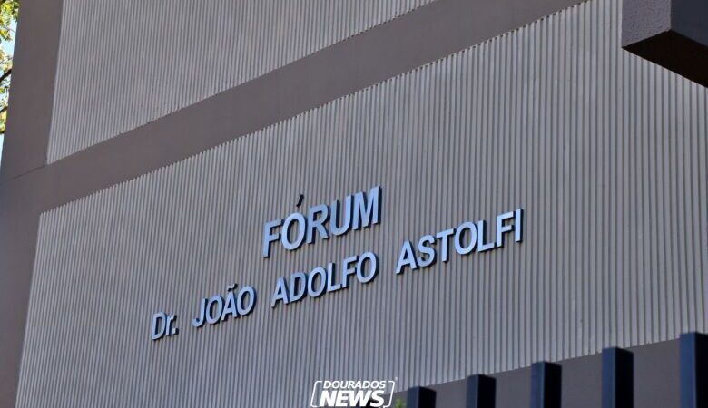 Justiça determina internação de menores que planejavam ataque em escola