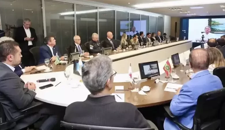 Riedel defende integração entre Estados para combater o crime organizado 