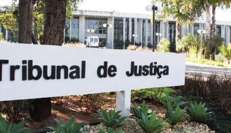 Desembargador alvo de operação da PF se aposenta do Tribunal de Justiça