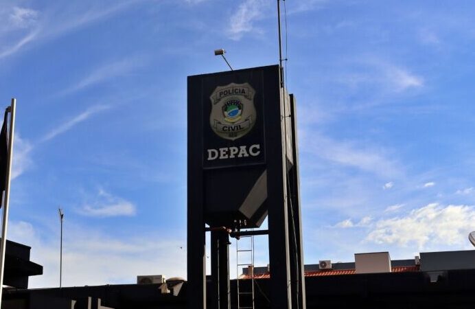 Mulher é assaltada a caminho do trabalho na região central de Dourados