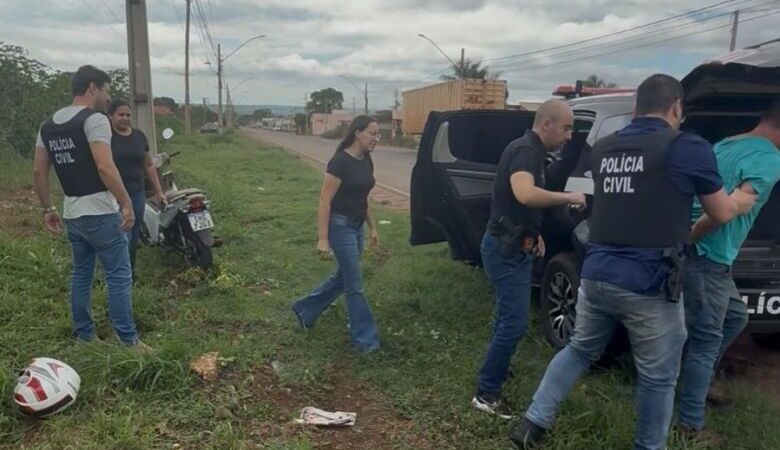Homem tenta matar ex-companheira e acerta filha de 7 anos em tentativa de feminicídio