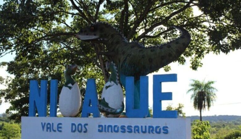 Justiça condena ex-prefeito e secretários por nepotismo