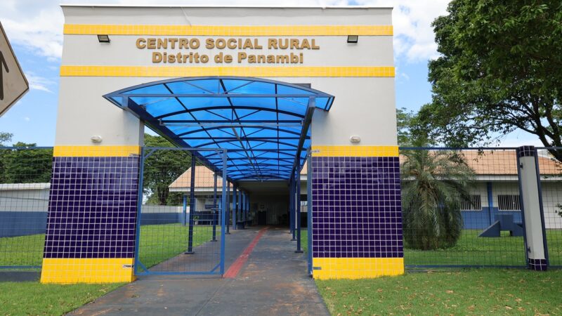 Prefeitura inicia reparos no Centro Social do Panambi após chuva danificar o forro