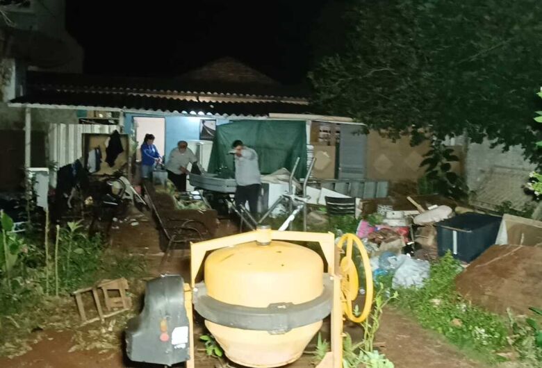 Ex-guarda municipal é assassinada com mais de 20 facadas na frente do filho