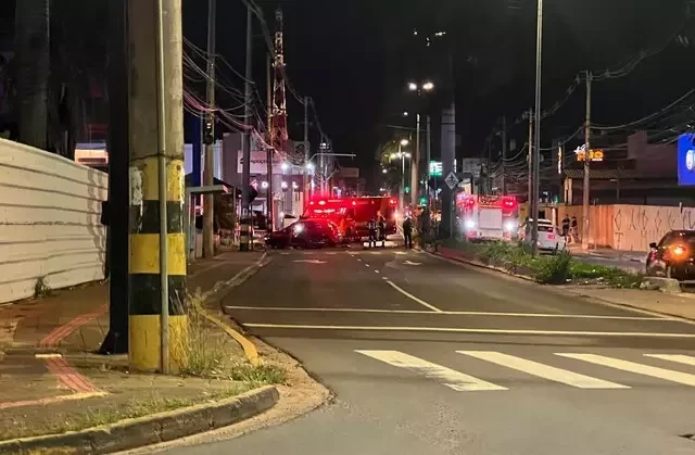 Assaltante morre atropelado e comparsa fica ferido ao ser seguido pela vítima