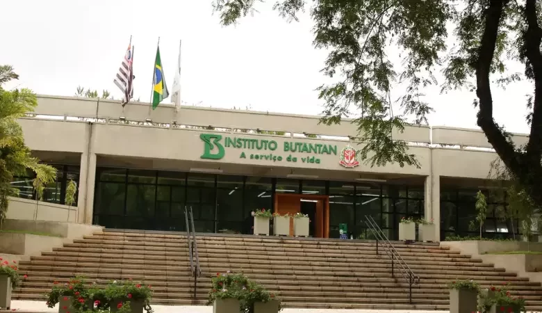 Ministério da Saúde aprova parcerias para produção de medicamentos destinados ao SUS