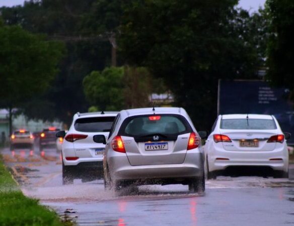 Dourados registra 20mm de chuva e segue sob aviso de tempestade