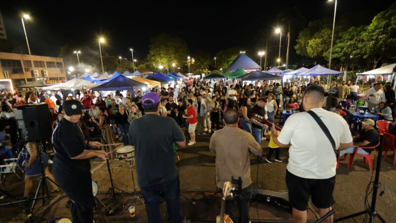 Prefeitura amplia opções de lazer, cultura e economia com feiras em diversos bairros