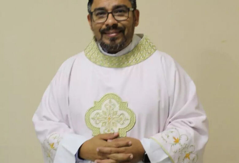 Igreja Católica divulga programação das celebrações fúnebres de padre morto em Dourados