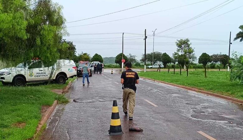 Ex enciumado assassinou jovem a facadas e é procurado pela polícia
