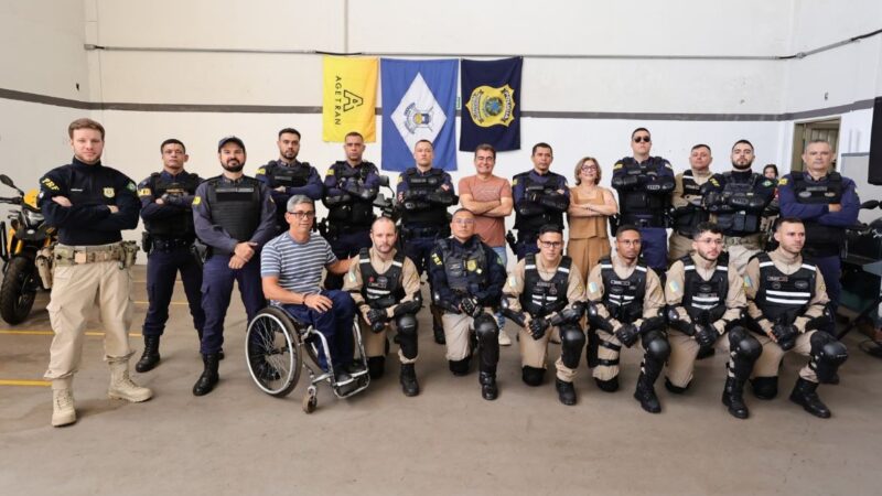 Prefeitura forma agentes de trânsito para atuarem como motociclista batedor