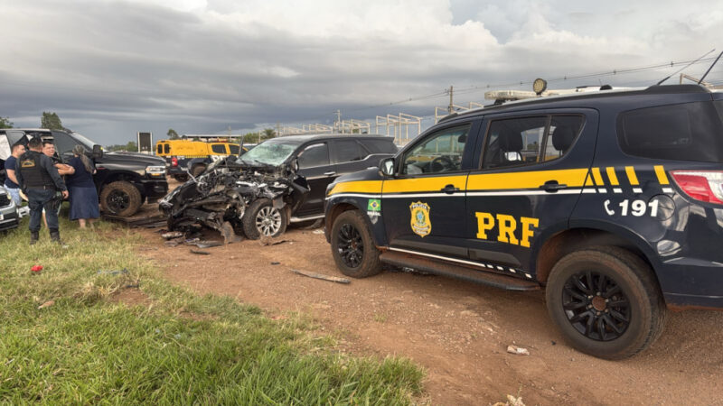 Dupla é presa após causar acidente durante fuga com SW4 roubada em Santa Catarina