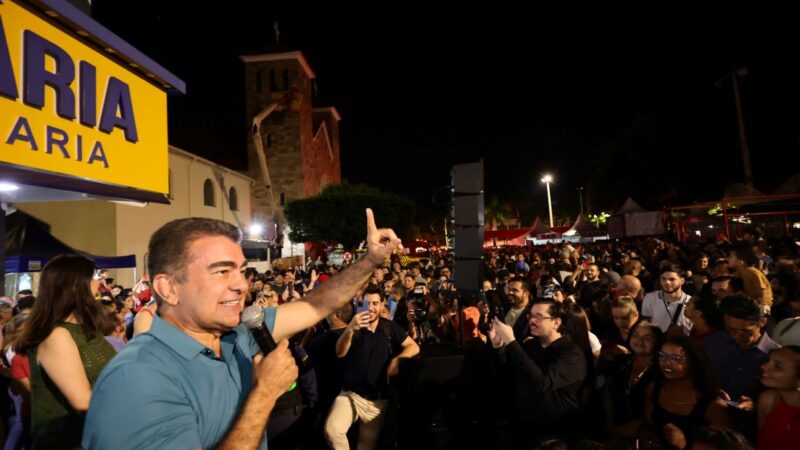 Na abertura do Natal Encantado, prefeito destaca o orgulho de ser douradense