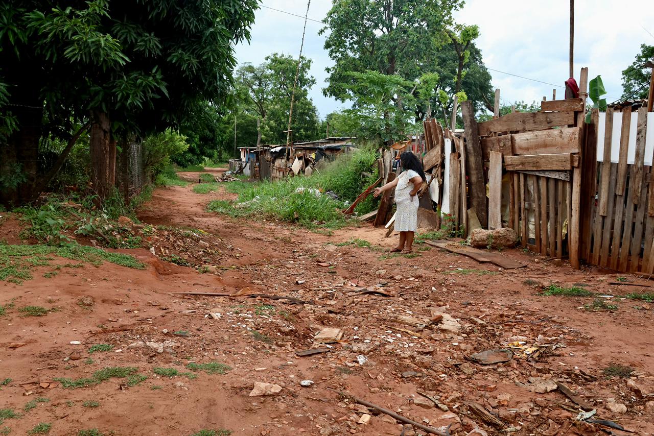 MS tem 31 favelas e mais de 800 pessoas morando em locais acessíveis apenas a pé