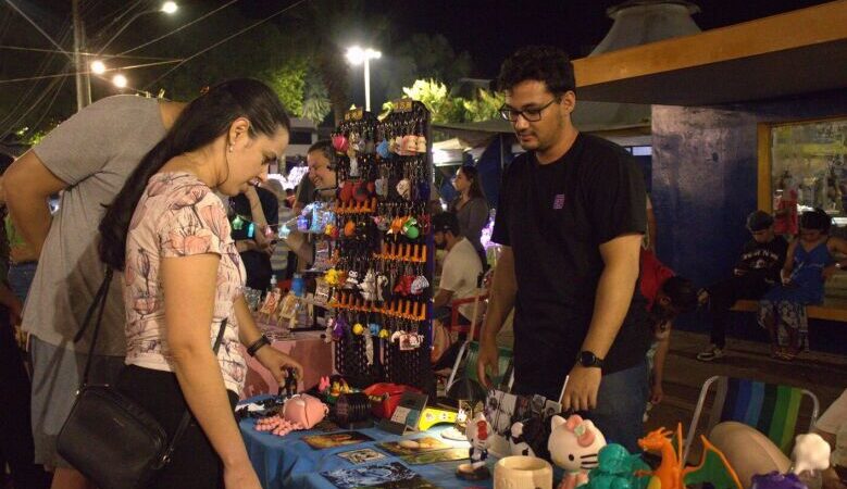 Natal Encantado terá feiras neste domingo na Praça Antônio João
