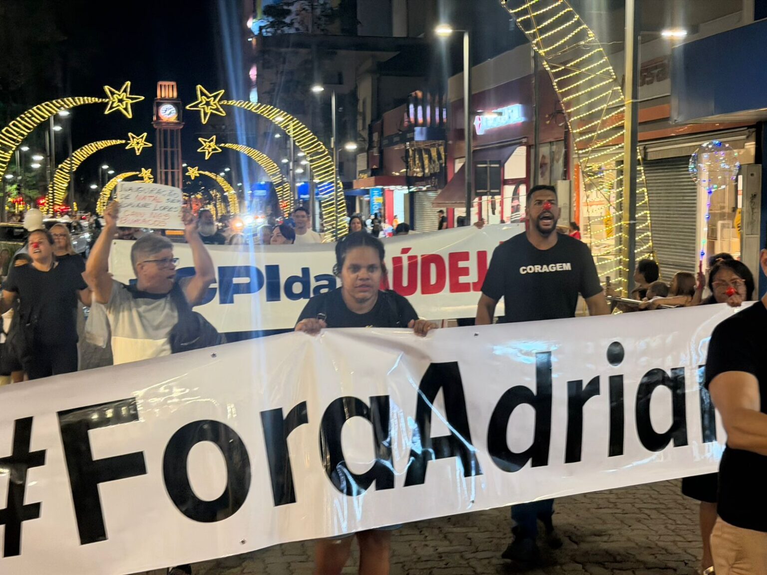 Marquinhos e Rose acusam Adriane de propagar mentiras e prometem cobrar na Justiça