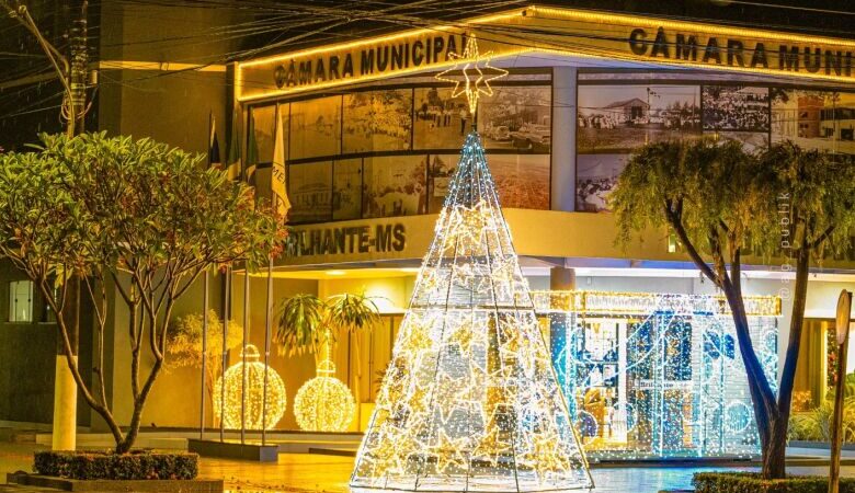 Câmara de Rio Brilhante dá início às comemorações com o acender das luzes de Natal