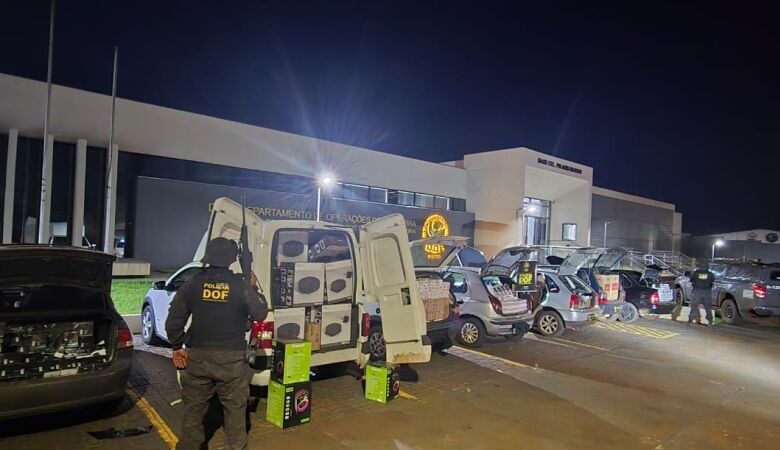 Comboio é apreendido com mais de R$ 450 mil em produtos de contrabando e descaminho