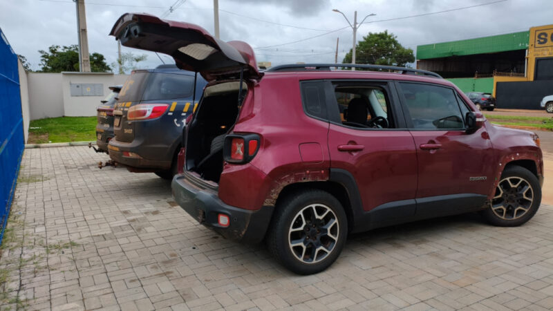 “Olheiro” e casal são presos com Renegade recheado com 67,3 quilos de cocaína