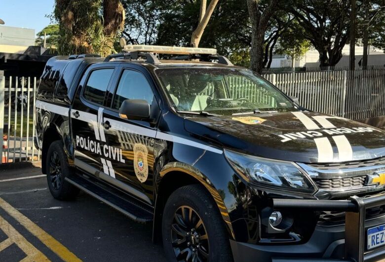 Casal é preso após usar cartão de vizinha para sacar dinheiro e tentar fugir para SP