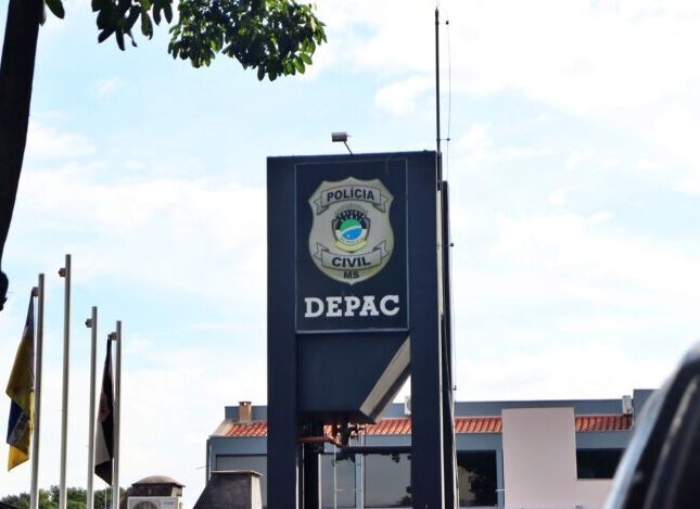 Funcionária de supermercado é suspeita de fraudar compras para desviar R$ 35 mil em Dourados