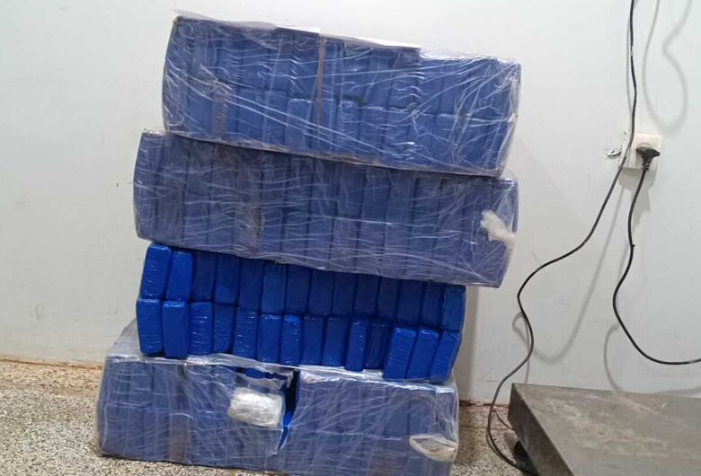 Paulistas são presos em Dourados após buscar droga na fronteira