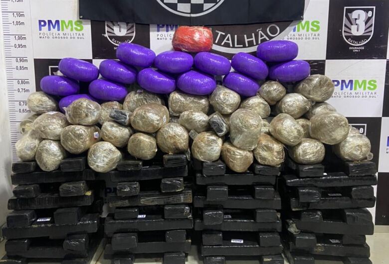 Residência no Canaã III era usada para guardar grande quantidade de droga; homem vai preso