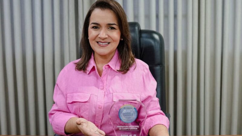 Juiz nega pedido de Adriane para impor censura nas redes sociais e cita liberdade de imprensa