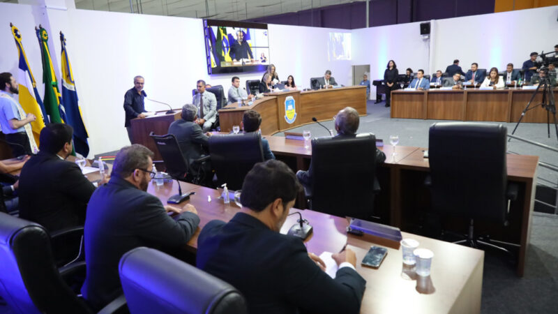 Câmara de Dourados realiza duas sessões nesta segunda-feira