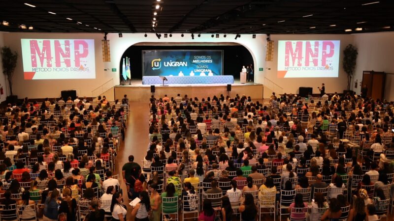 Prefeitura capacita professores e diretores para o início do ano letivo 2026