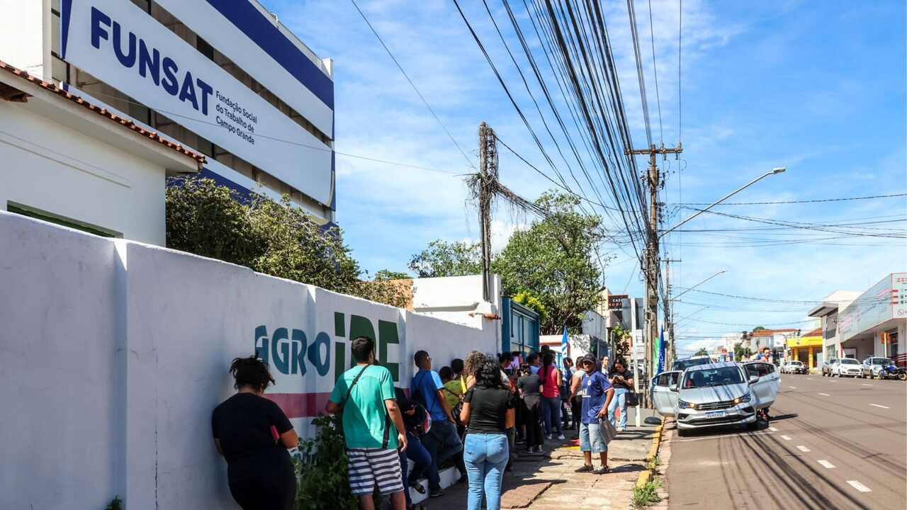‘Segunda de Primeira’: Funsat realiza mutirão com 100 vagas de emprego para jovens