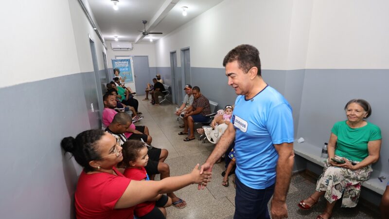 Prefeito faz vistoria surpresa em UBS do Parque do Lago II, ouve a população e anuncia farmácia