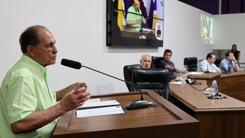 Em ato do Ministério da Saúde, deputado cobra revisão da tabela SUS e repasses do Estado