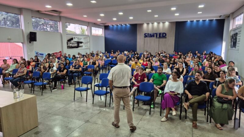 Prefeitura promove formação voltada para professores de Apoio Pedagógico Educacional
